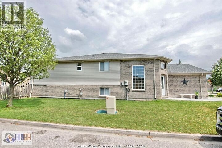 Property Photo: 1526 Highnoon Drive ON N9G 3B6
