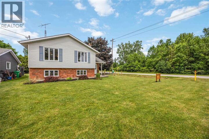 Property Photo: 201 Eureka Street ON N0N 1R0