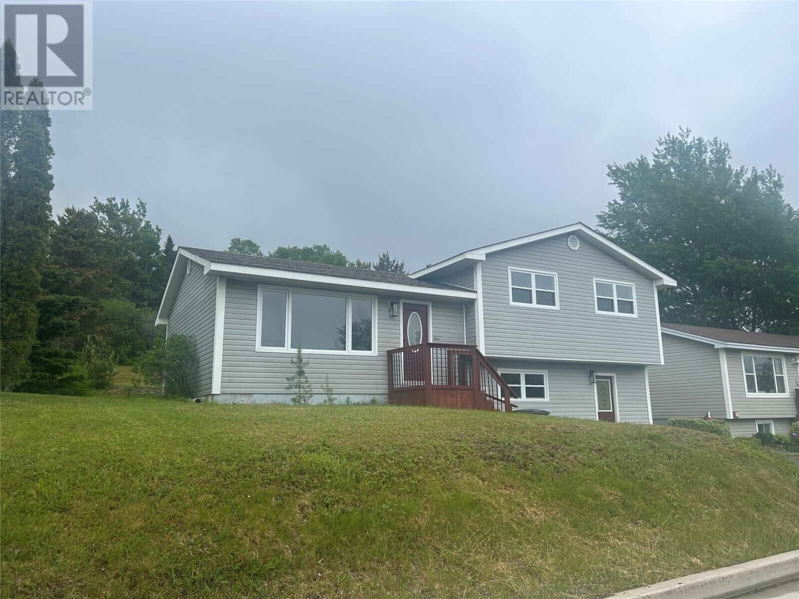 Property Photo: 9 Valleyview Heights NL A5A 1Z9