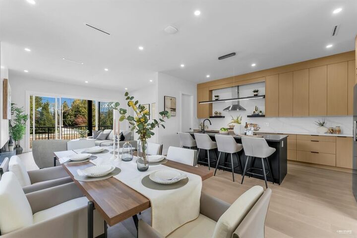Property Photo: 15871 111A Avenue 101 BC V4N 5B4