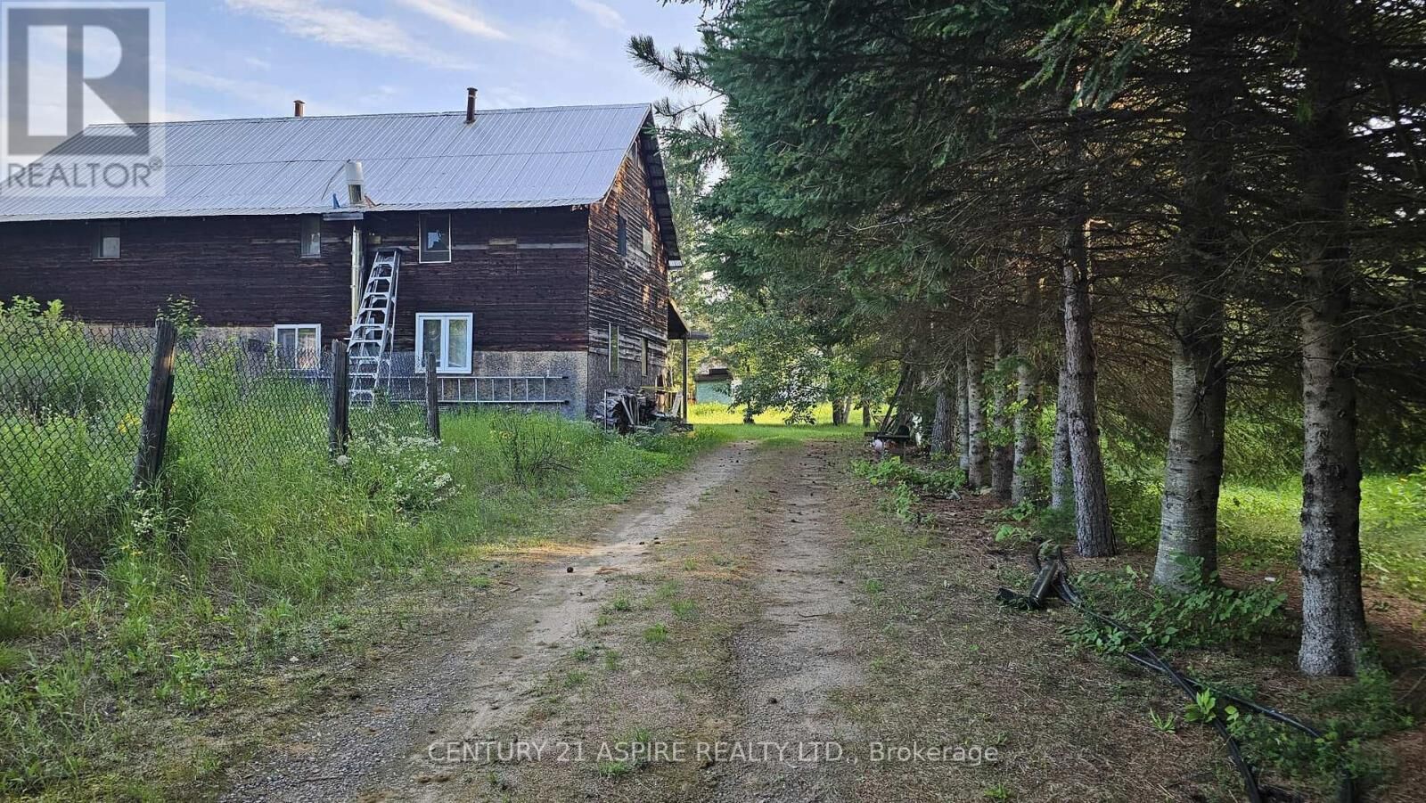 Property Photo: 0 Walker Street ON K0J 1B0