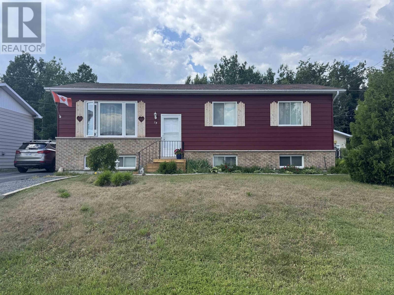 Property Photo: 13 Moose Dr ON P0T 2C0