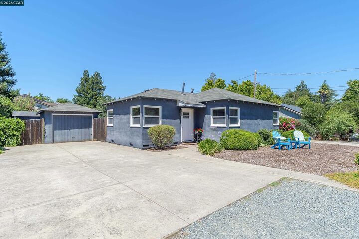 Property Photo:  1616 2nd Ave  CA 94597 