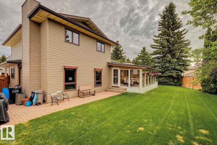 Property Photo:  15804 80 Street NW  AB T5Z 2V2 