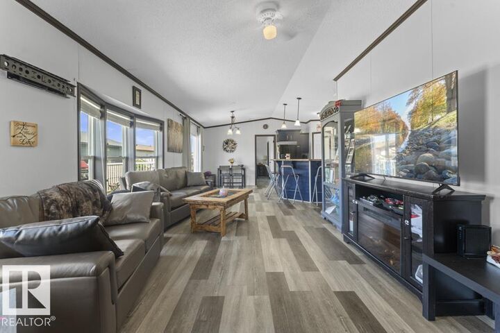 Property Photo:  4510 Snowbird Lane  AB T9M 0C6 