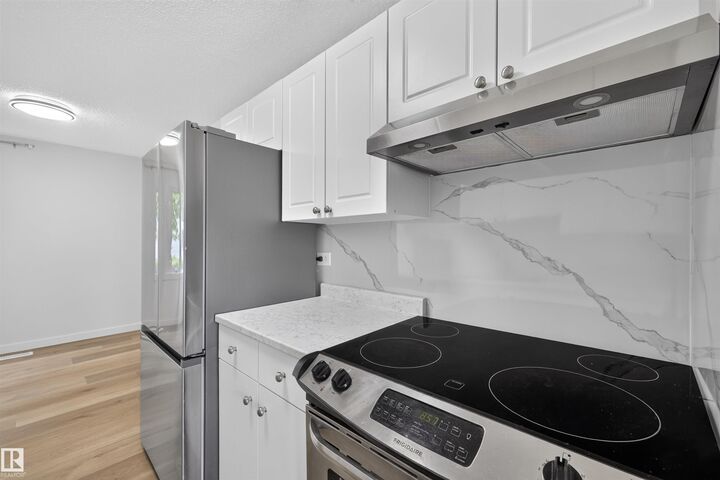 Property Photo: 11421 34 Street NW 186 AB T5W 5J7