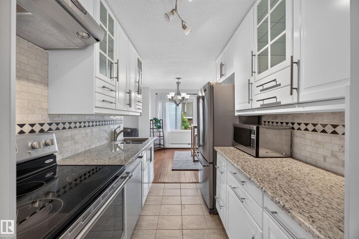 9725 106 Street NW 602 — photo 1