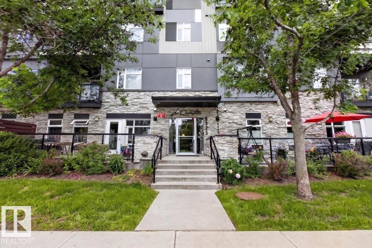 Property Photo: 8525 91 Street NW 406 AB T6C 3N1