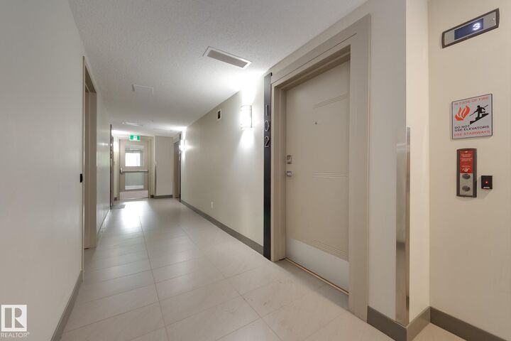 Property Photo:  10606 84 Avenue NW 102  AB T6E 2H6 