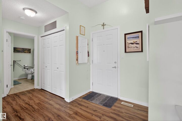 Property Photo:  10502 101 Avenue 202  AB T8R 1V7 