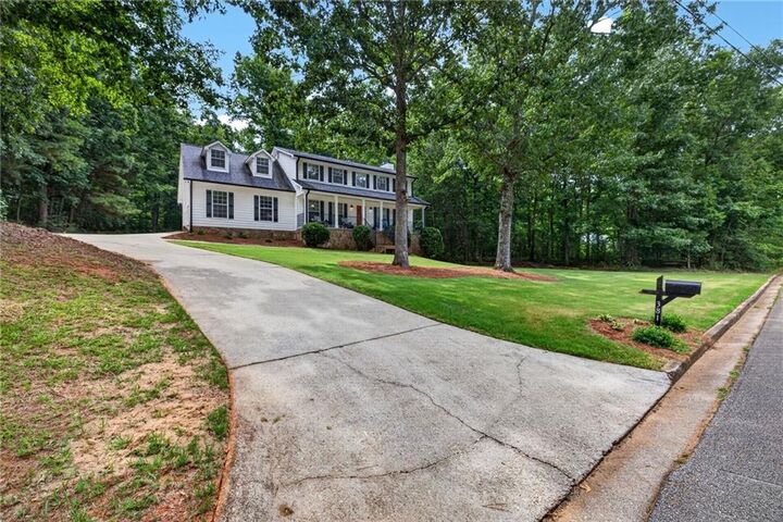 Property Photo: 381 Country Lake Drive GA 30252