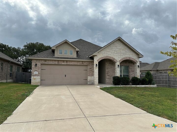 Property Photo:  5139 Dickinson Loop  TX 76513 