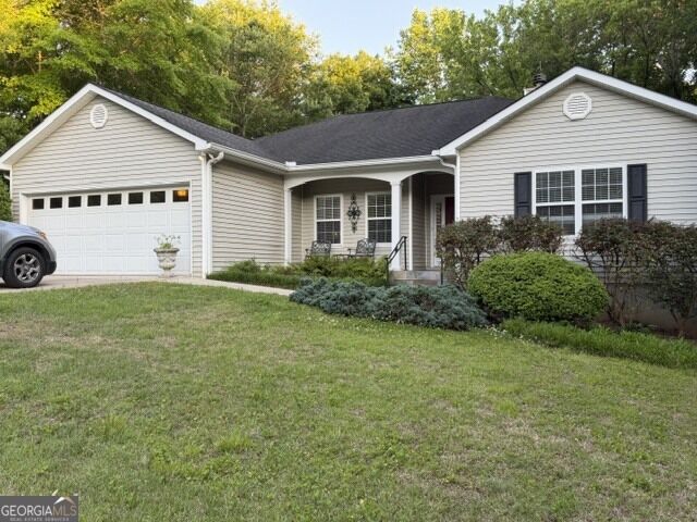 Property Photo:  305 Grindstone Creek Drive  GA 30523 