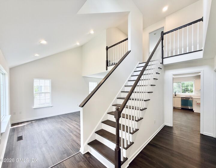 Property Photo:  95 Intervale Road 34  CT 06905 