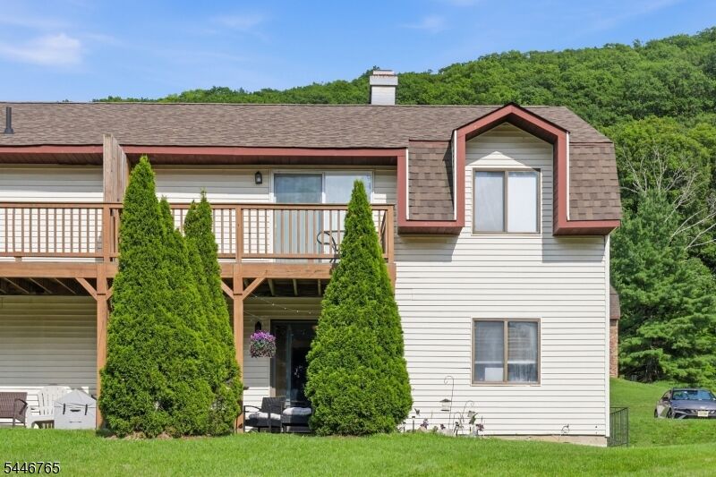 Property Photo: 17 Great Gorge Ter NJ 07462