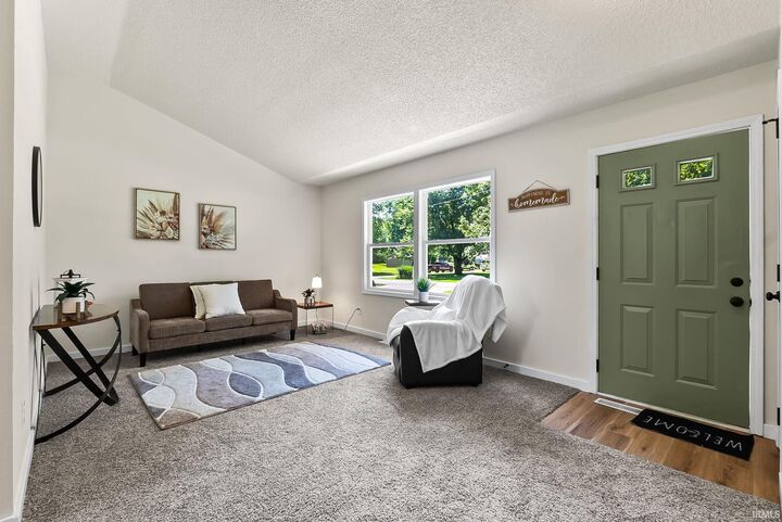 Property Photo: 2420 Allegany Avenue IN 46809-1767
