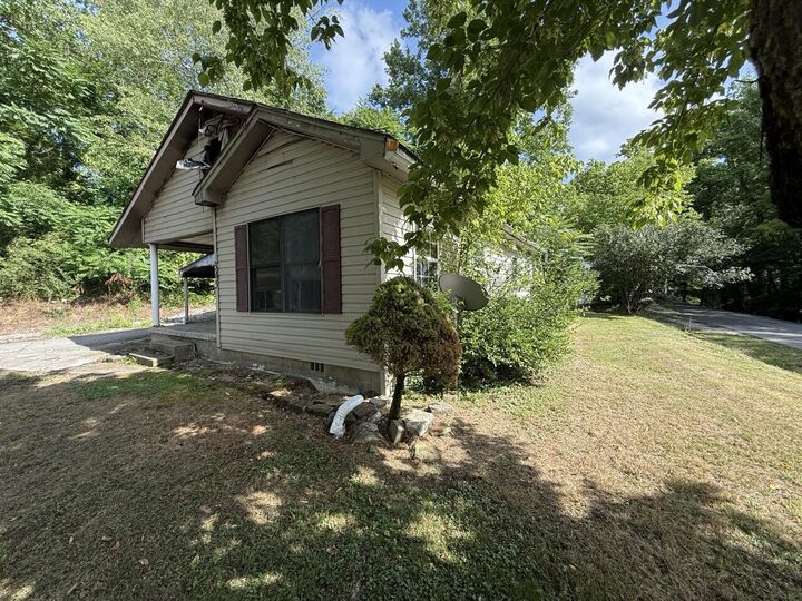 Property Photo:  345 Standard Avenue  KY 40701 