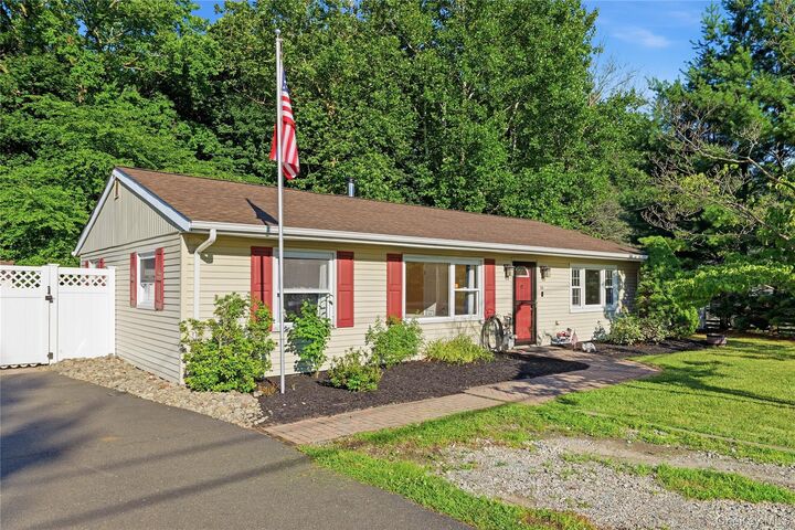 Property Photo:  24 Lafayette Road  NY 10983 