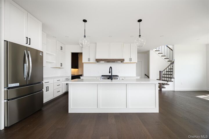 Property Photo: 6 Shadow Court NY 12590
