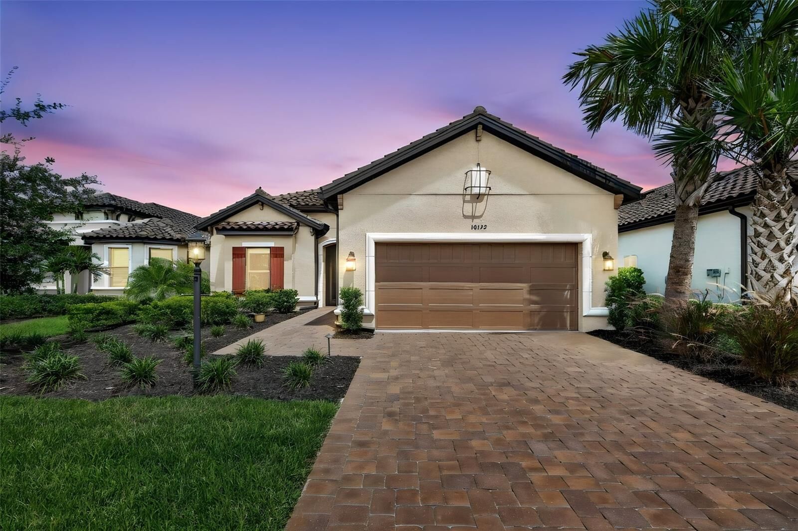 Property Photo: 10132 Silent Night Lane FL 34241