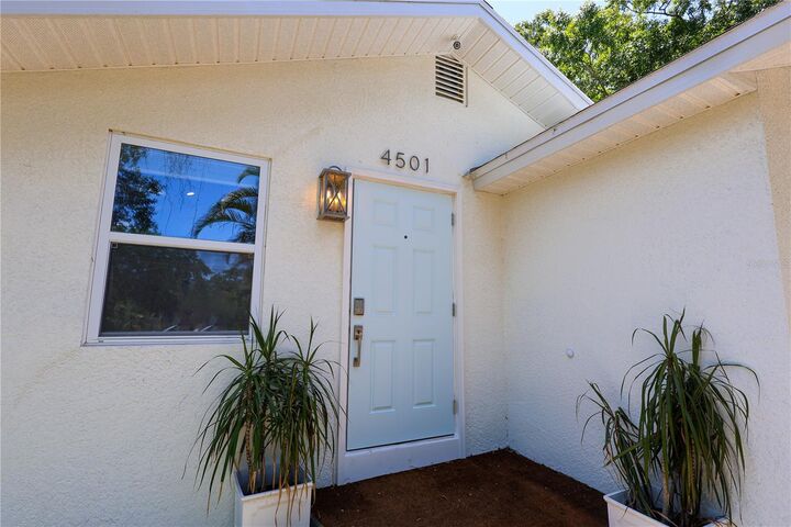 Property Photo: 4501 70th Street N FL 33709