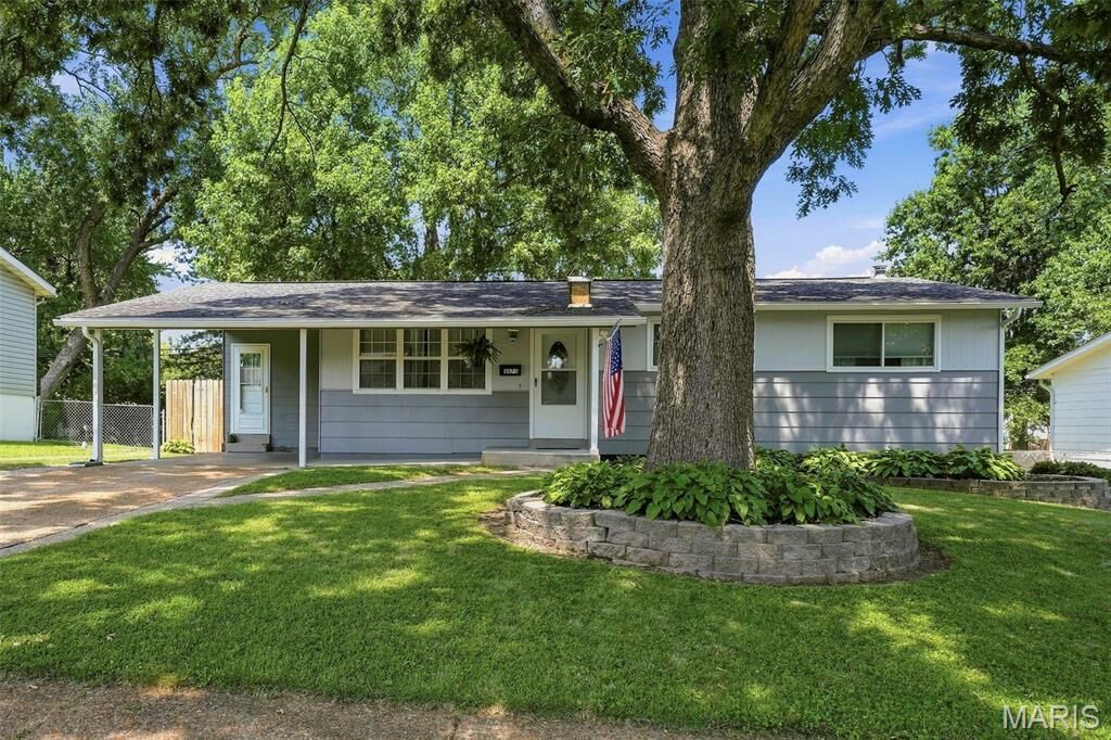 Property Photo: 1375 Tahoe Drive MO 63031