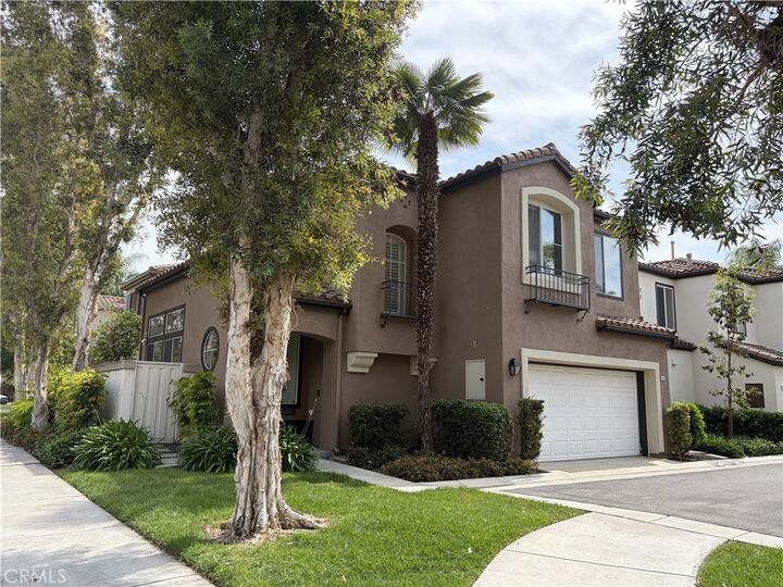 Property Photo:  43 Del Trevi  CA 92606 