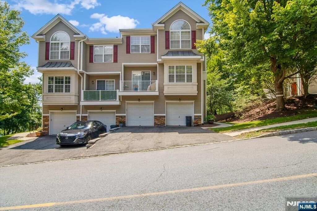 Property Photo: 34 Ridge Drive NJ 07442