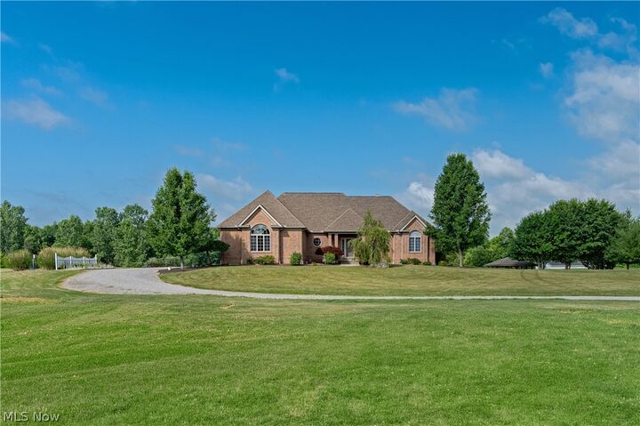 Property Photo: 3965 Nelson Mosier Road OH 44430
