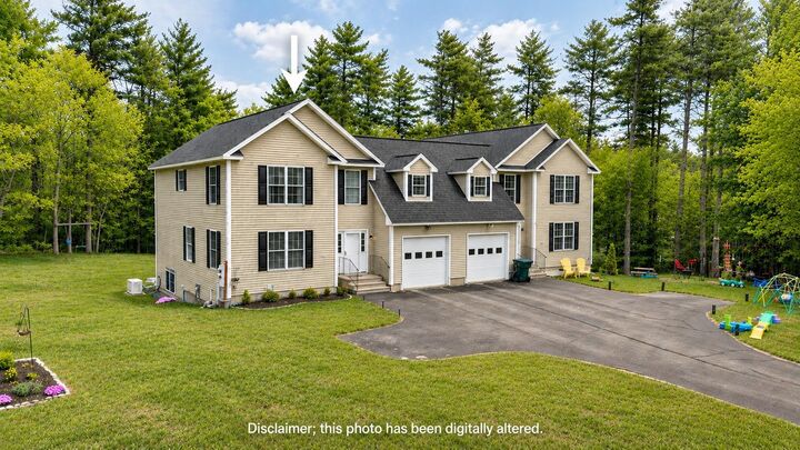 Property Photo: 14 Kettle Lane NH 03070