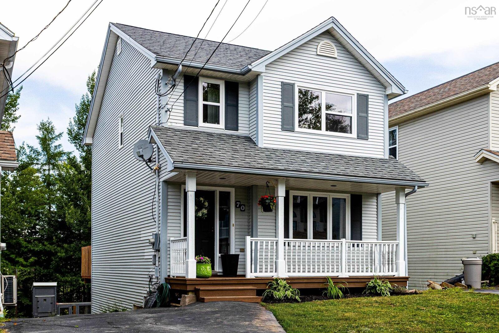 Property Photo:  70 Armcrest Drive  NS B4C 4A6 