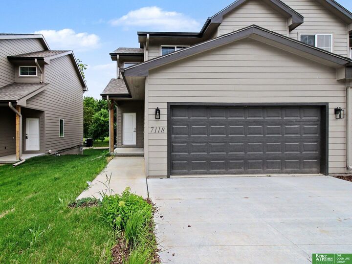 Property Photo:  7118 N 79th Court  NE 68122 