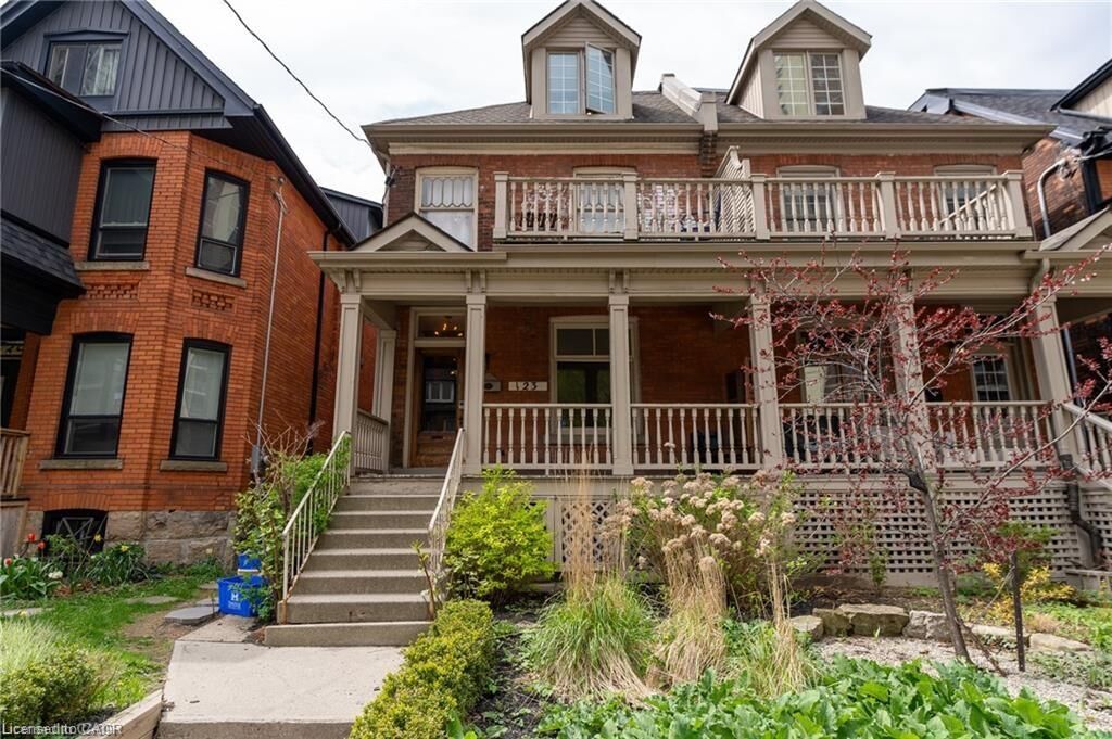 Property Photo: 123 Robinson Street 1 ON L8P 1Z3