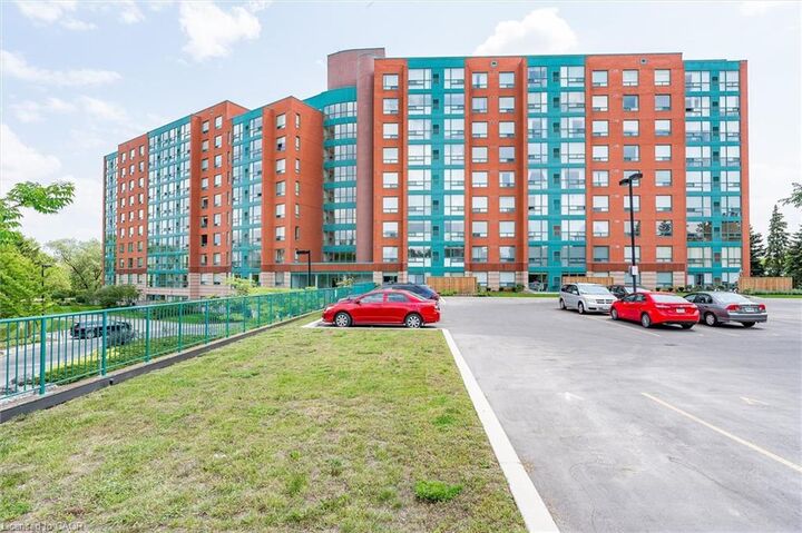 Property Photo: 55 Blue Springs Drive 514 ON N2J 4T3