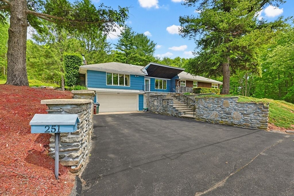 Property Photo:  251 Millbury St  MA 01501 