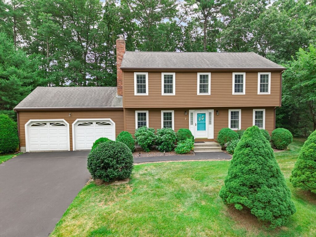 Property Photo:  7 Hazeltine Rd  MA 01568 