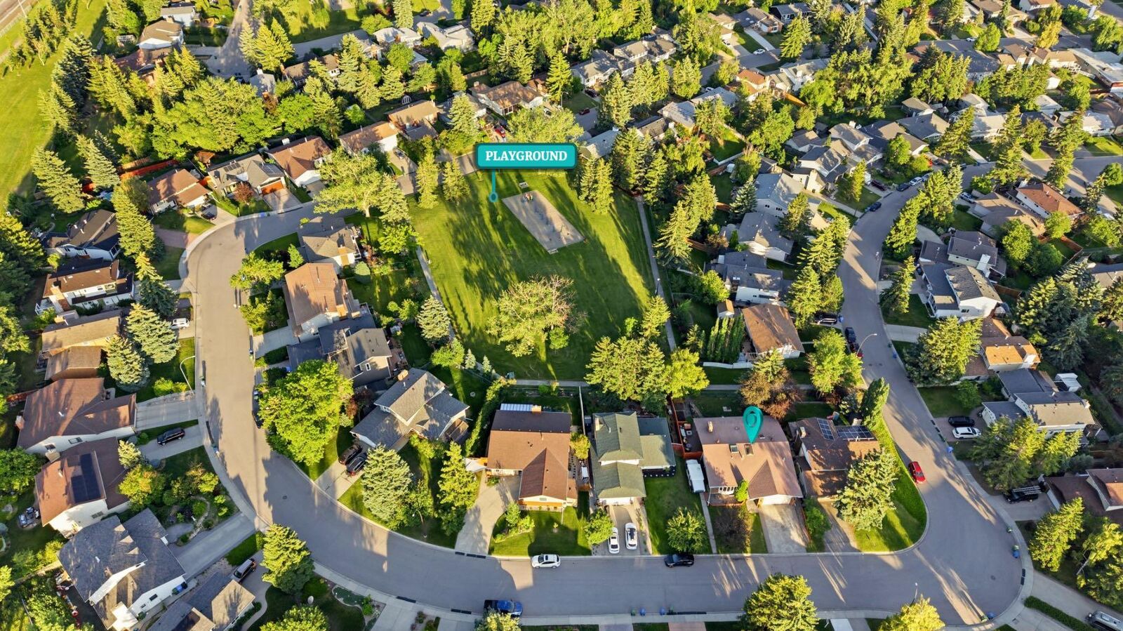 Property Photo: 6016 Dalcastle Crescent NW AB T3A 1S4