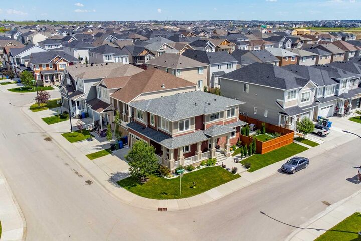 Property Photo: 12 Cityside Common NE AB T3N 1H8
