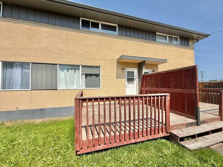 126 Hardisty Avenue 12 — photo 1