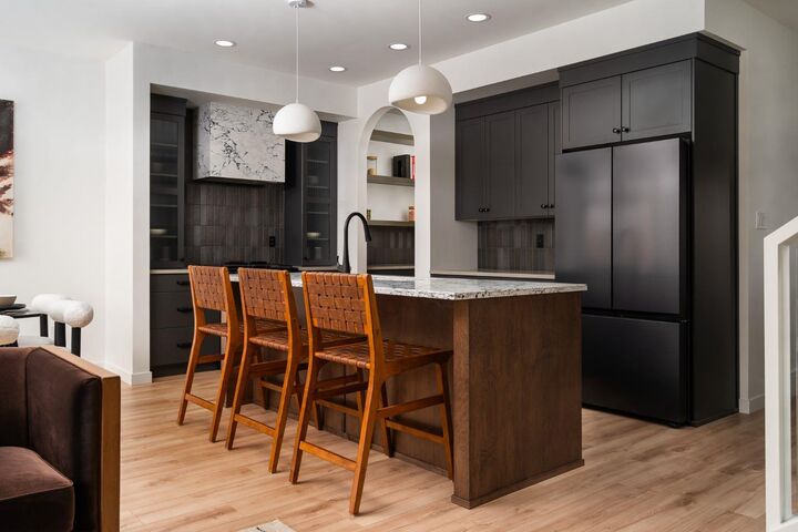 Property Photo:  55 Miners Road W  AB T1J 5W6 