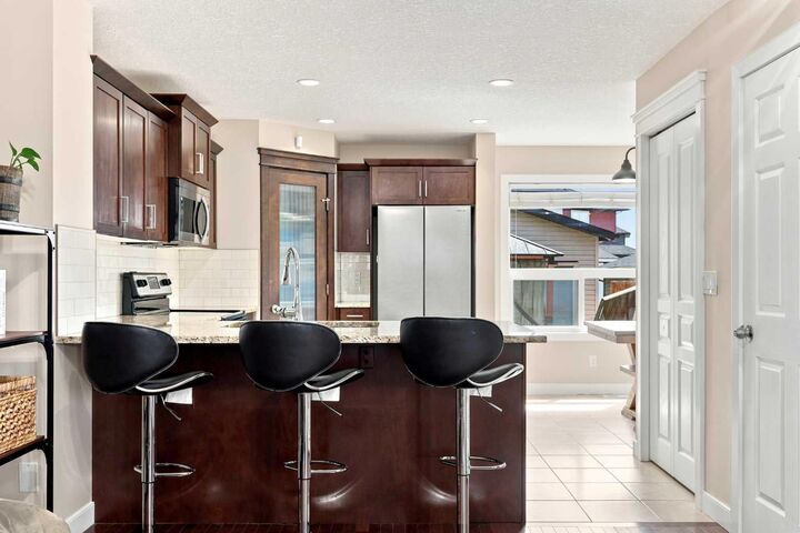 Property Photo: 862 Evanston Drive NW AB T3P 0L9