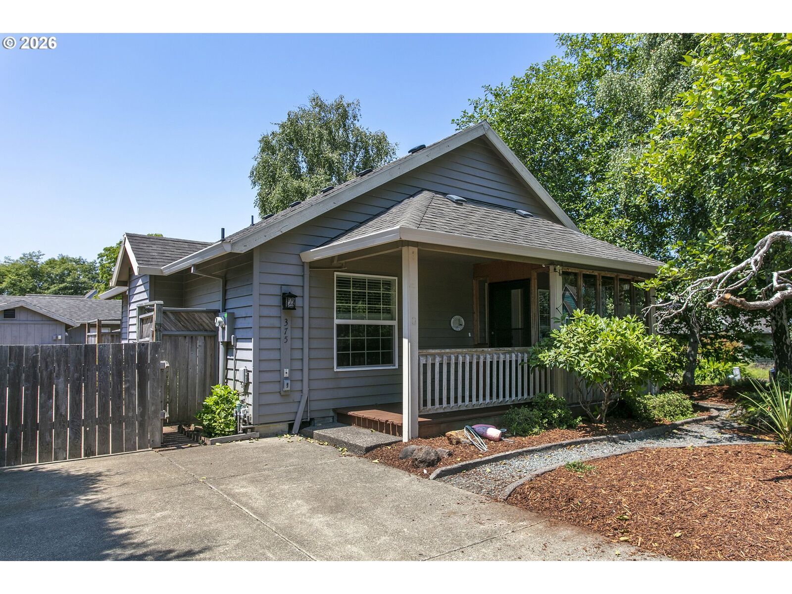 Property Photo: 375 N Neptune St OR 97136