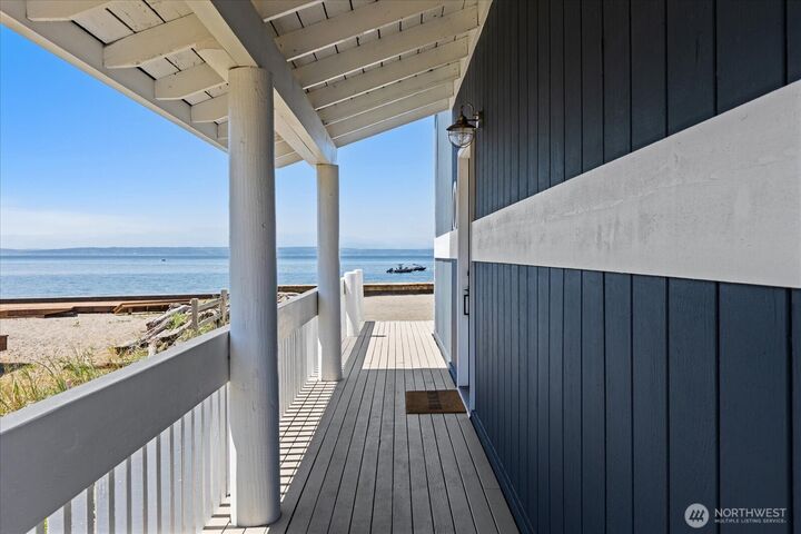 Property Photo:  5924  Cedar Street  WA 98249 