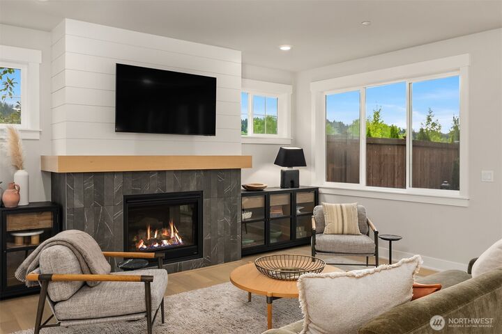 Property Photo: 14834 NE 143rd Place 12 WA 98072