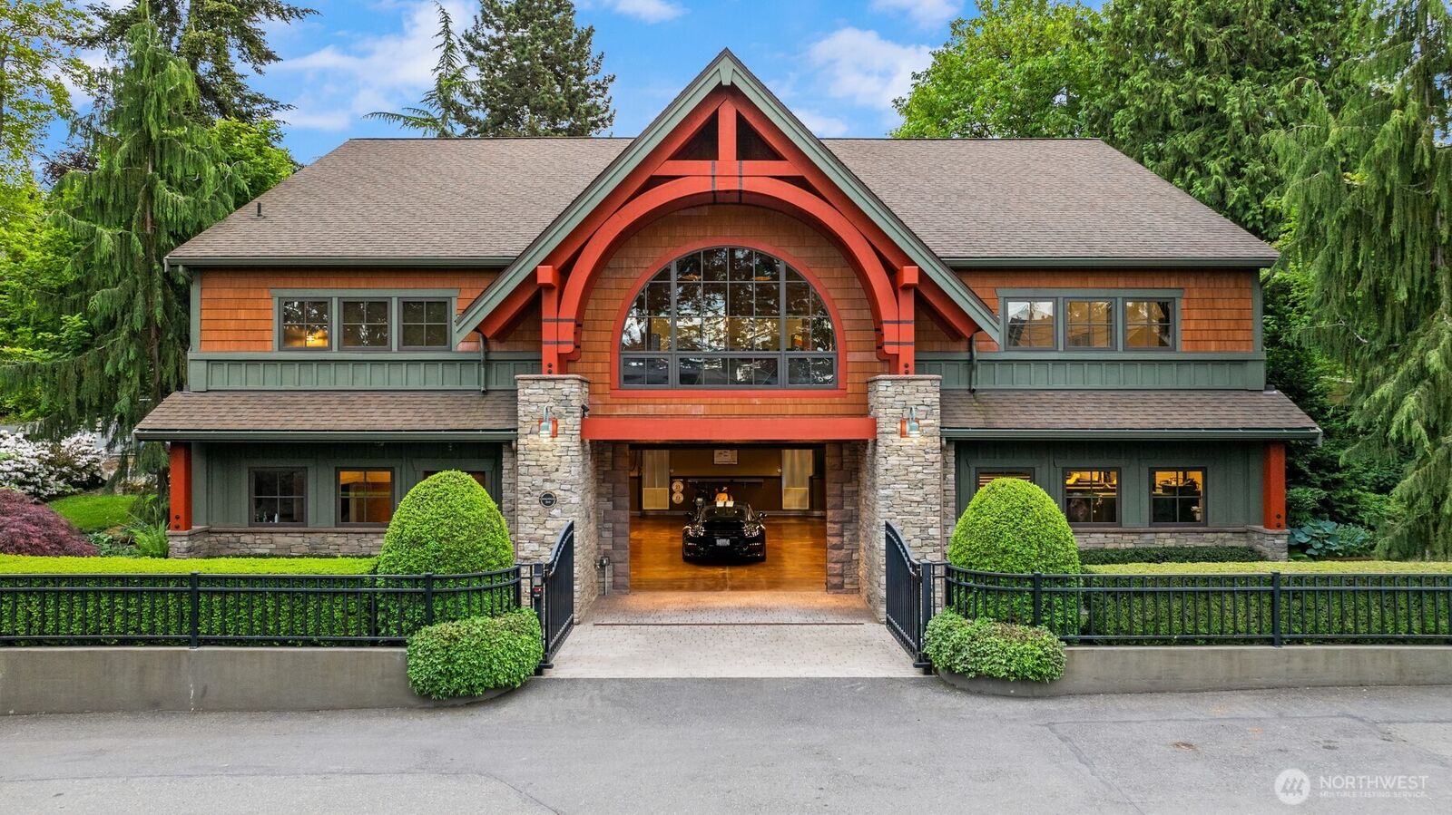 Property Photo: 9635 SE 34th Street WA 98040