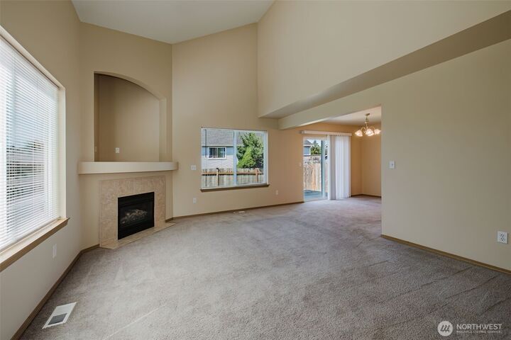 Property Photo: 4024 152nd Street Ct E WA 98446