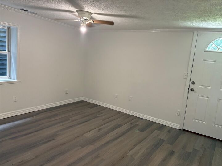 Property Photo: 6661 Penns Chapel Road KY 42101