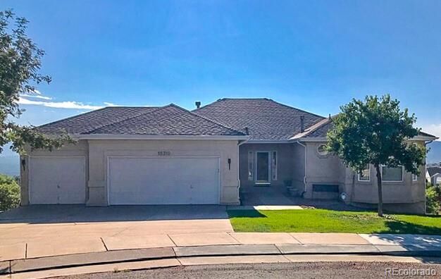 Property Photo:  15310 Ridgefield Lane  CO 80921 