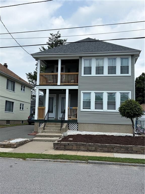 Property Photo:  105 Eldridge Street  RI 02910 