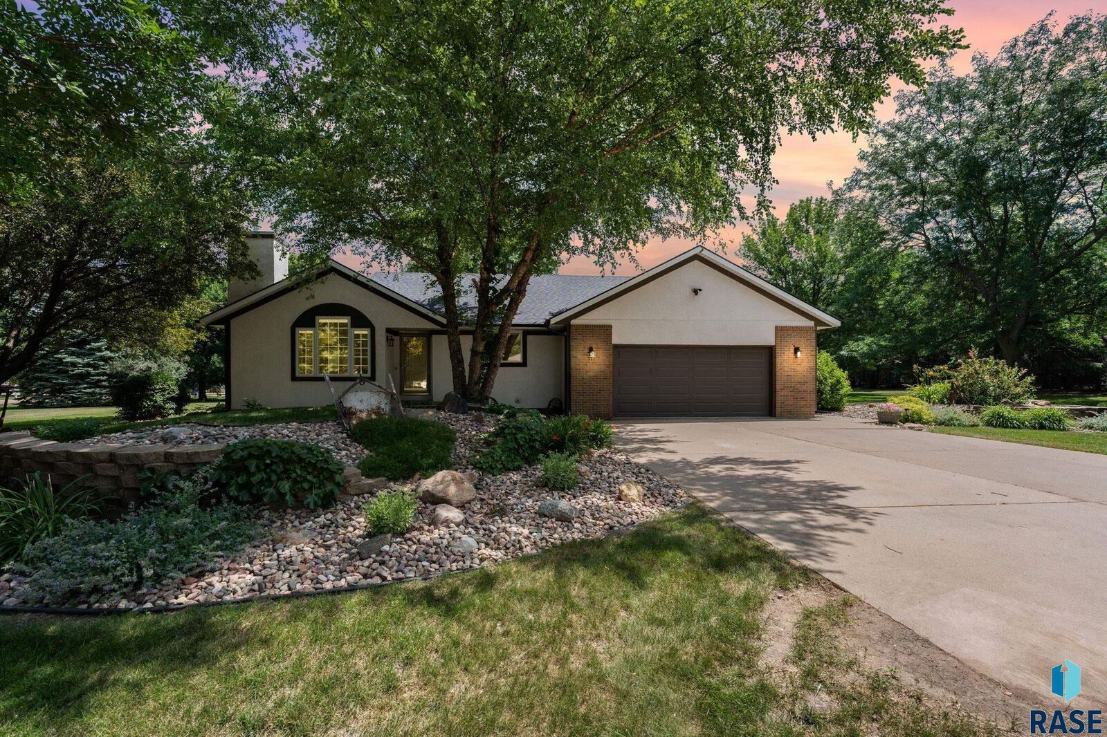 Property Photo:  26986 Cactus Pl  SD 57108 